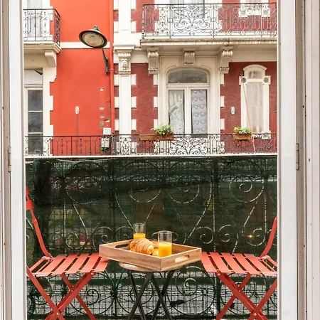 2 Pieces Coup De Coeur, Balcon, Proche Sanctuaire Λούρδη