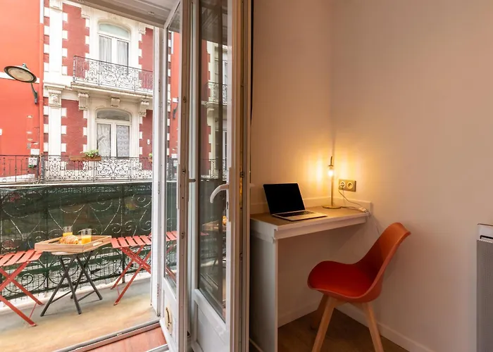 2 Pieces Coup De Coeur, Balcon, Proche Sanctuaire Διαμέρισμα Λούρδη