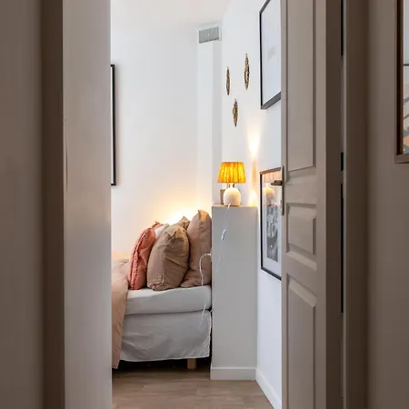 2 Pieces Coup De Coeur, Balcon Ensoleille, 5 Min A Pied Du Sanctuaire *