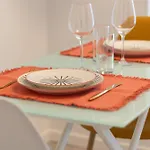 2 Pieces Coup De Coeur, Balcon Ensoleille, 5 Min A Pied Du Sanctuaire לורדה